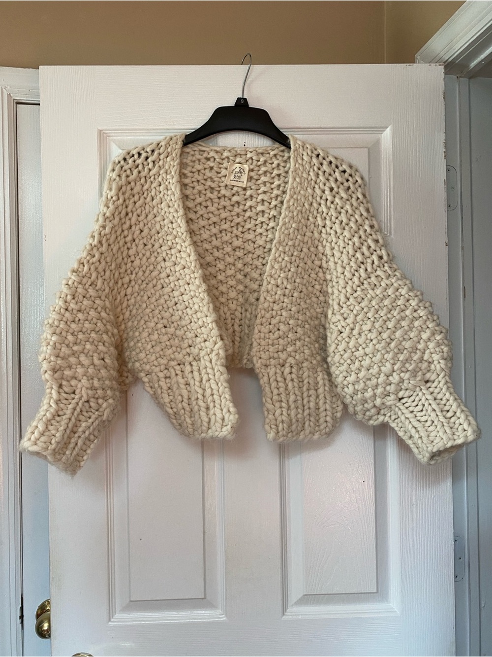 Loopy Mango Hand Knit Wool Shrug Cardigan Sweater Chunky Yarn